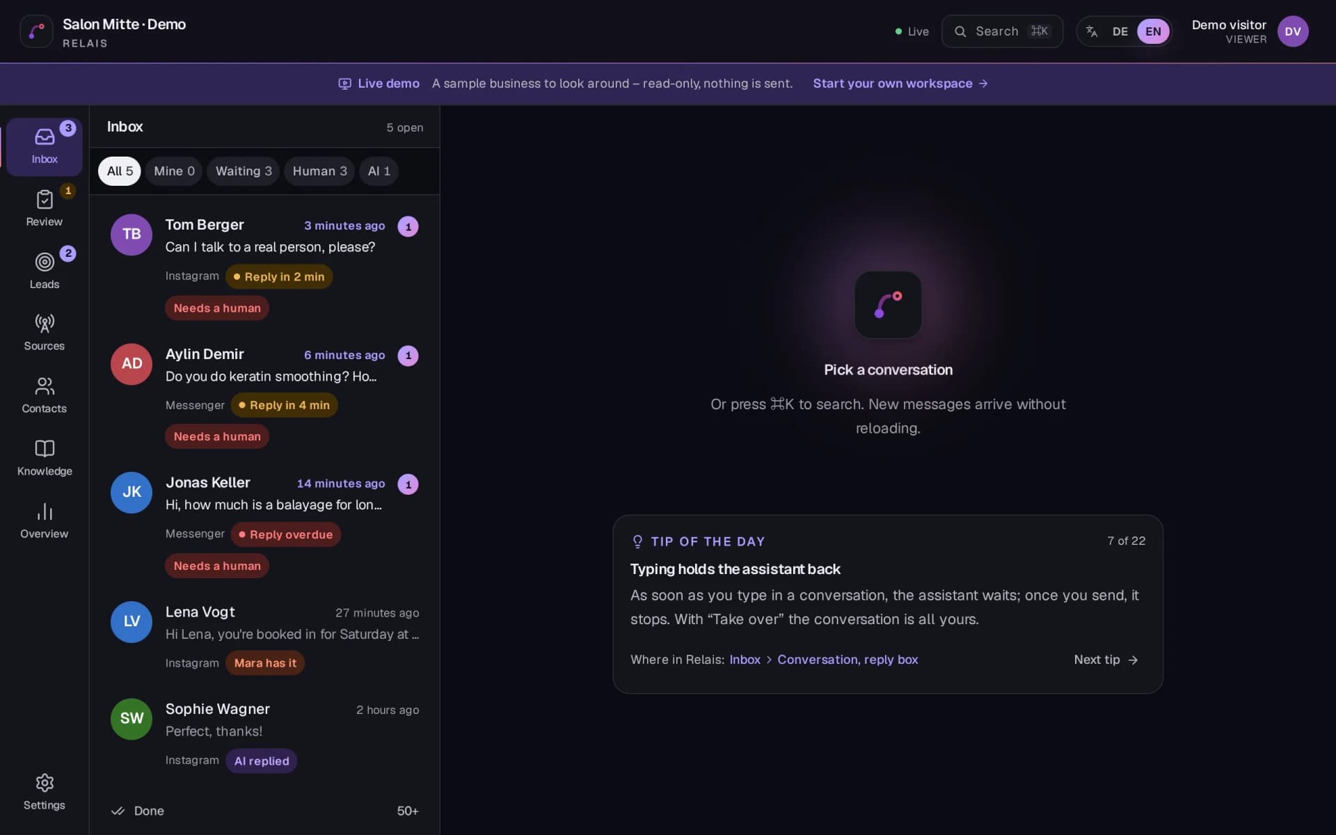 Screenshot: Relais — The AI CRM where no enquiry waits